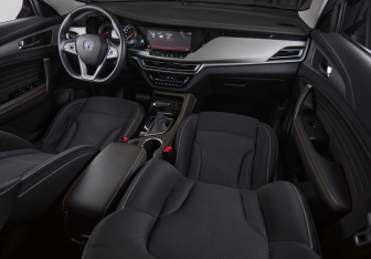 Подержанный автомобиль Changan CS35PLUS 2020 года (16 фото)