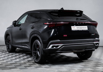 Подержанный автомобиль Omoda C5 2024 года (7 фото)