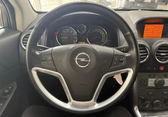 Подержанный автомобиль Opel Antara 2012 года (10 фото)