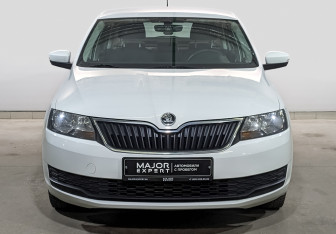 Подержанный автомобиль Skoda Rapid Liftback 2019 года (2 фото)