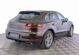 Подержанный автомобиль Porsche Macan 2015 года (5 фото)