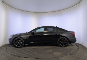 Подержанный автомобиль Audi A6 Sedan 2019 года (8 фото)