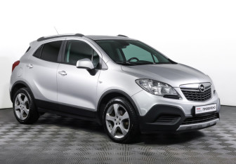 Подержанный автомобиль Opel Mokka 2014 года (3 фото)