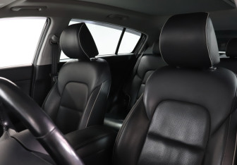 Подержанный автомобиль Kia Sportage 2017 года (17 фото)