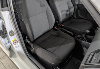 Подержанный автомобиль Skoda Rapid Liftback 2021 года (24 фото)