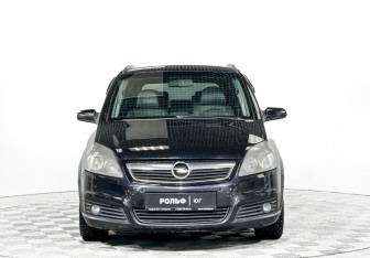 Подержанный автомобиль Opel Zafira Compactvan 2007 года (2 фото)