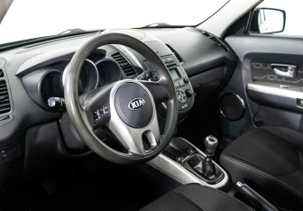 Подержанный автомобиль Kia Soul 2013 года (7 фото)