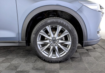 Подержанный автомобиль Mazda CX-5 2020 года (18 фото)