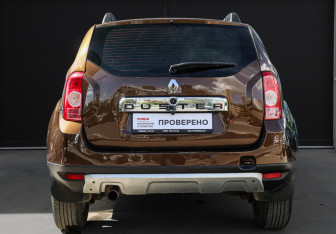 Подержанный автомобиль Renault Duster 2013 года (5 фото)