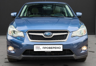 Подержанный автомобиль Subaru XV 2012 года (2 фото)