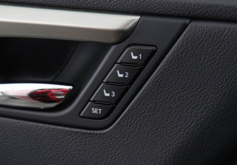 Подержанный автомобиль Lexus RX 2019 года (16 фото)