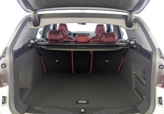 Новый BMW X3 2025 (8 фото)