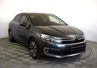 Подержанный автомобиль Citroen C4 Sedan 2016 года (2 фото)