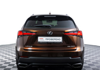 Подержанный автомобиль Lexus NX 2018 года (6 фото)
