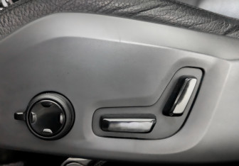 Подержанный автомобиль Volvo XC60 2020 года (21 фото)