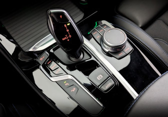 Подержанный автомобиль BMW X3 2021 года (29 фото)