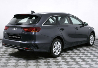 Подержанный автомобиль Kia Ceed Wagon 2021 года (3 фото)