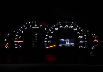 Подержанный автомобиль Toyota Camry Sedan 2007 года (12 фото)
