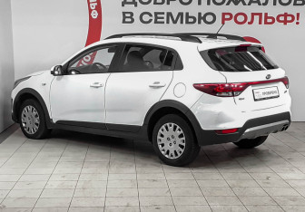 Подержанный автомобиль Kia Rio Hatchback 2019 года (6 фото)