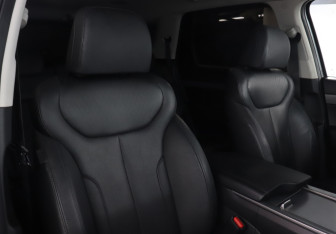 Подержанный автомобиль Hyundai Palisade 2021 года (16 фото)