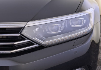 Подержанный автомобиль Volkswagen Passat Sedan 2018 года (12 фото)