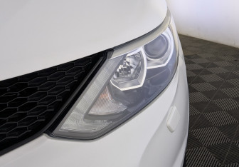 Подержанный автомобиль Nissan Qashqai 2014 года (12 фото)