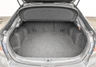 Подержанный автомобиль Mazda 6 Sedan 2011 года (10 фото)