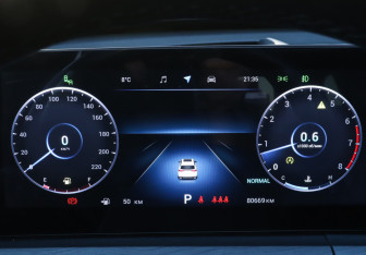 Подержанный автомобиль Chery Tiggo 8 Pro Max 2023 года (11 фото)