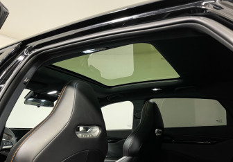 Подержанный автомобиль Changan UNI-V 2024 года (15 фото)