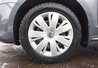 Подержанный автомобиль Volkswagen Jetta Sedan 2012 года (9 фото)