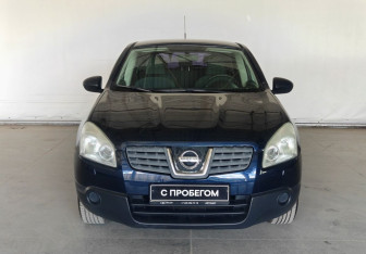 Подержанный автомобиль Nissan Qashqai 2008 года (2 фото)