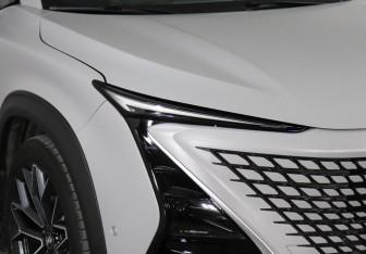 Подержанный автомобиль Changan UNI-T 2023 года (13 фото)