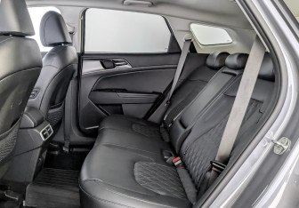 Подержанный автомобиль Kia Sportage 2023 года (12 фото)