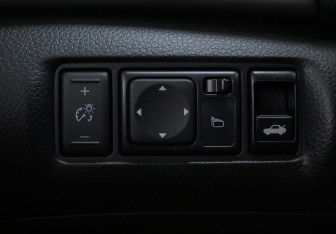 Подержанный автомобиль Nissan Sentra Sedan 2015 года (17 фото)