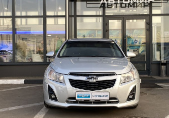 Подержанный автомобиль Chevrolet Cruze Sedan 2013 года (2 фото)