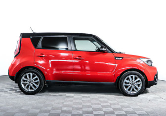 Подержанный автомобиль Kia Soul 2017 года (4 фото)