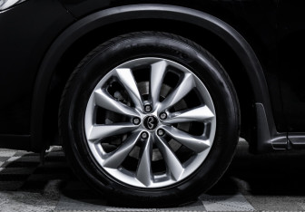 Подержанный автомобиль Infiniti QX50 2019 года (15 фото)