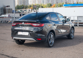 Подержанный автомобиль Renault Arkana 2021 года (5 фото)