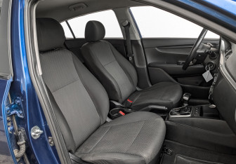 Подержанный автомобиль Kia Rio Hatchback 2021 года (21 фото)