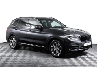 Подержанный автомобиль BMW X3 2018 года (3 фото)