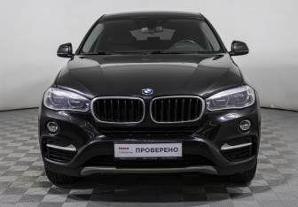 Подержанный автомобиль BMW X6 2017 года (2 фото)