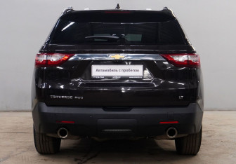 Подержанный автомобиль Chevrolet Traverse 2018 года (7 фото)