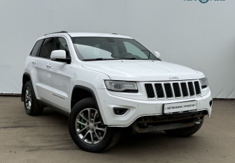 Подержанный автомобиль Jeep Grand Cherokee 2013 года (3 фото)