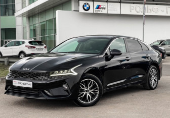 Подержанный автомобиль Kia K5 2021 года (1 фото)