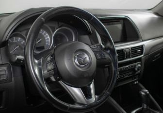 Подержанный автомобиль Mazda CX-5 2016 года (13 фото)