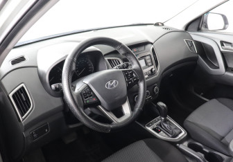 Подержанный автомобиль Hyundai Creta 2020 года (9 фото)