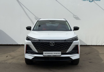 Подержанный автомобиль Changan CS55PLUS 2023 года (2 фото)