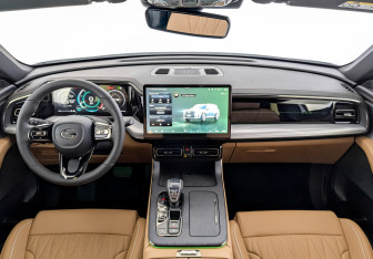 Новый GAC GS8 2025 (10 фото)