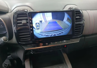 Подержанный автомобиль Citroen C5 Aircross 2019 года (12 фото)
