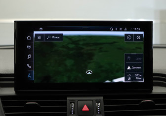Подержанный автомобиль Audi Q5 2022 года (23 фото)